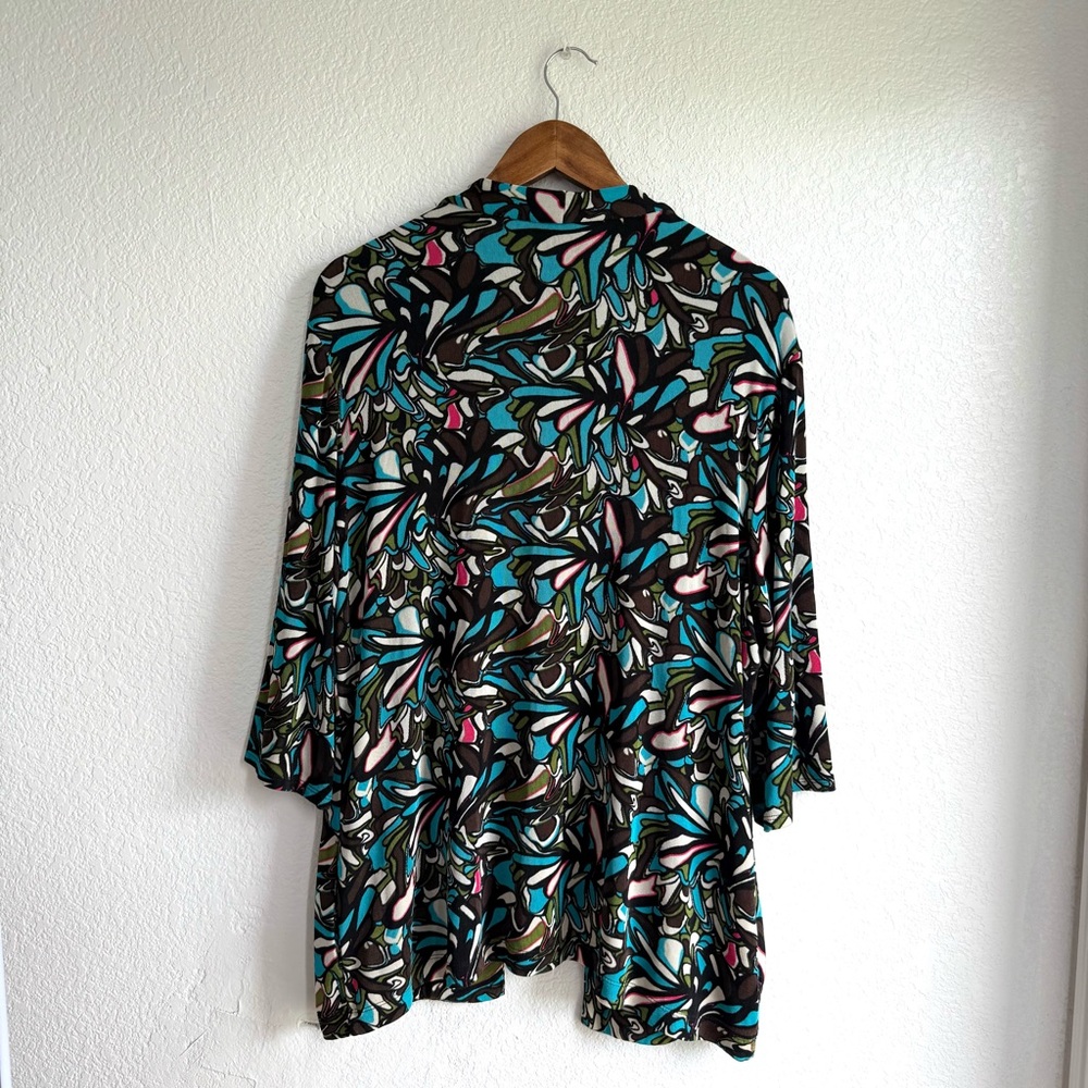Chico’s Travelers Womens Cardigan Multicolor Floral Half Sleeve Size 3 XL 16 - Picture 2 of 8